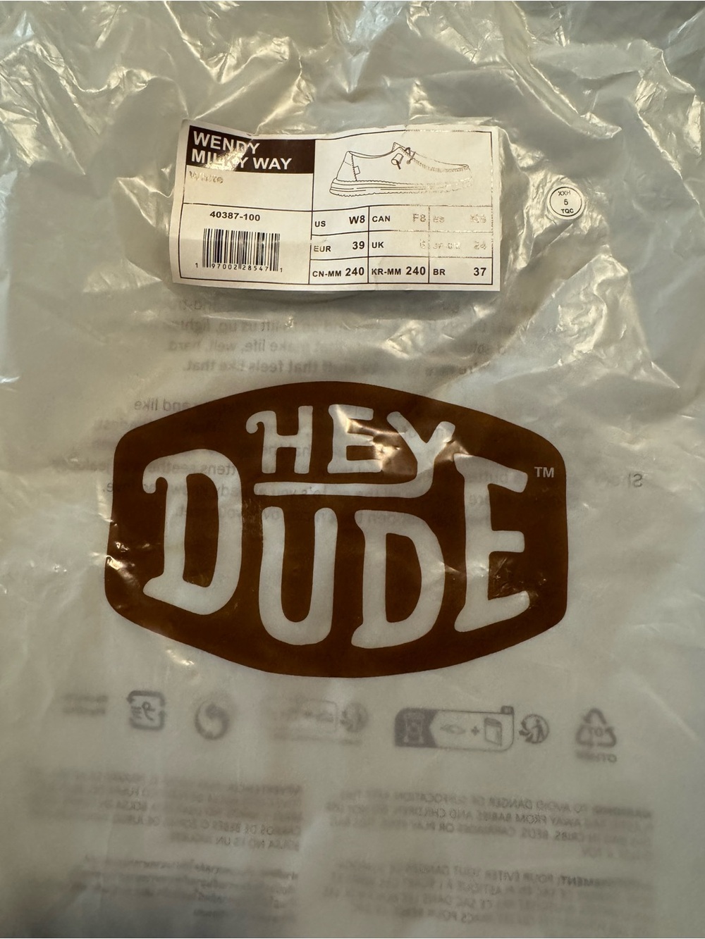 NWT Hey Dude Women’s Cow Print Slip-on Shoes size 8 - Picture 4 of 7